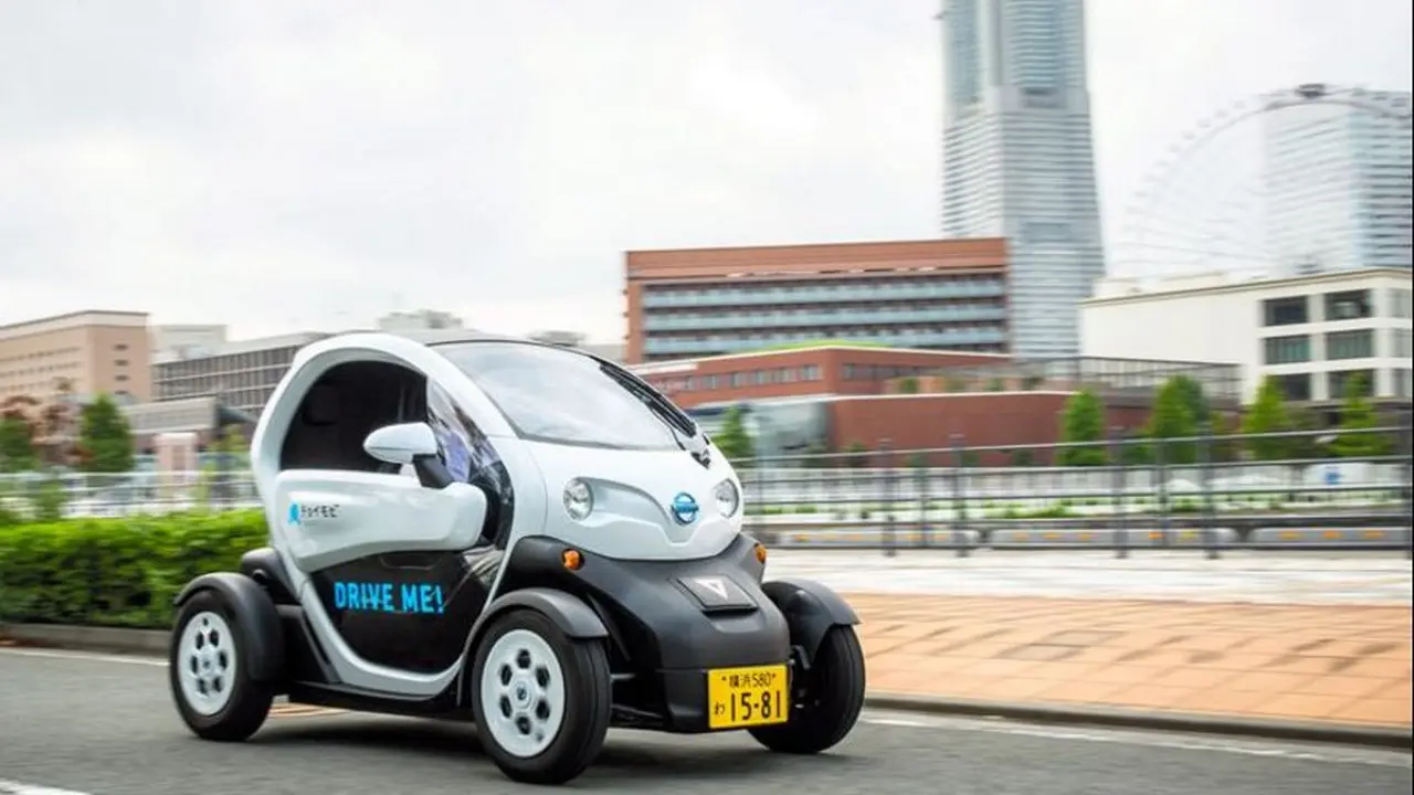 Mobil ultra kompak Nissan di Yokohama