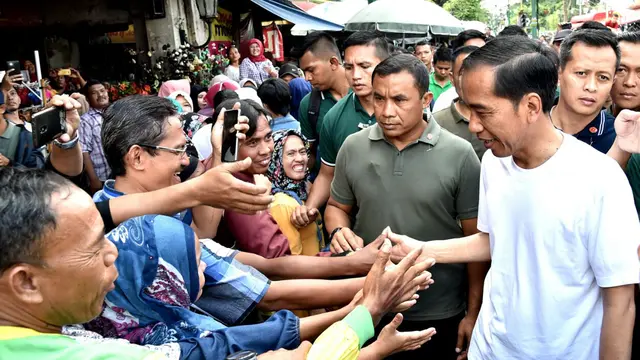 Jokowi Blusukan ke Malioboro
