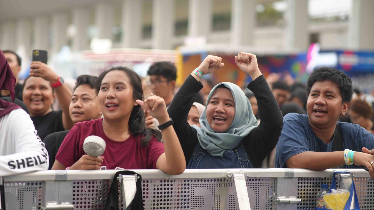 FOTO: Wali Hadirkan Nuansa Religius Jelang Buka Puasa di KLBB Festival 2026