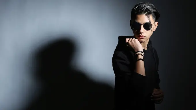 [Bintang] Asad Motawh, Penyanyi Malaysia Bicara Karier Musik di Indonesia