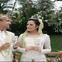 Raisa dan Hamish Daud resmi menikah. (David Salim/Bridestory)