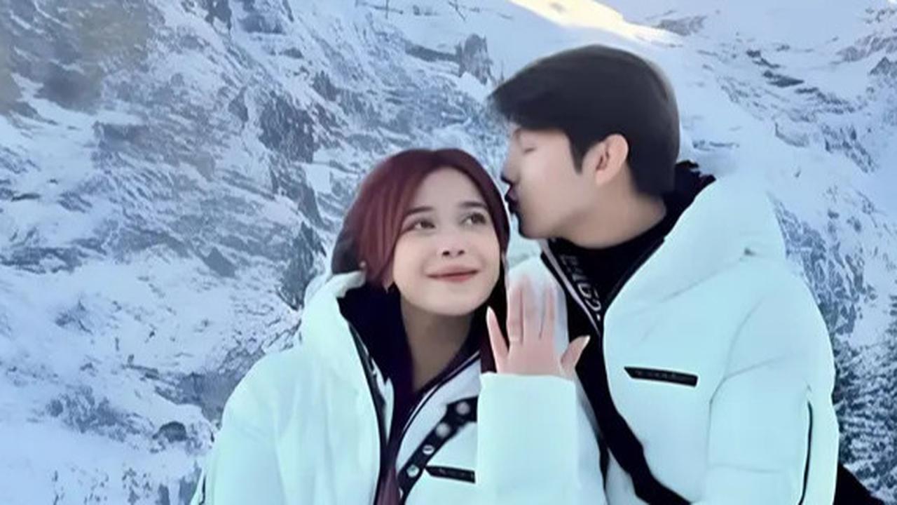 7 Momen Romantis Brisia Jodie Dilamar Jonathan Alden Lagi, Kali Ini saat Liburan Bareng di Swiss