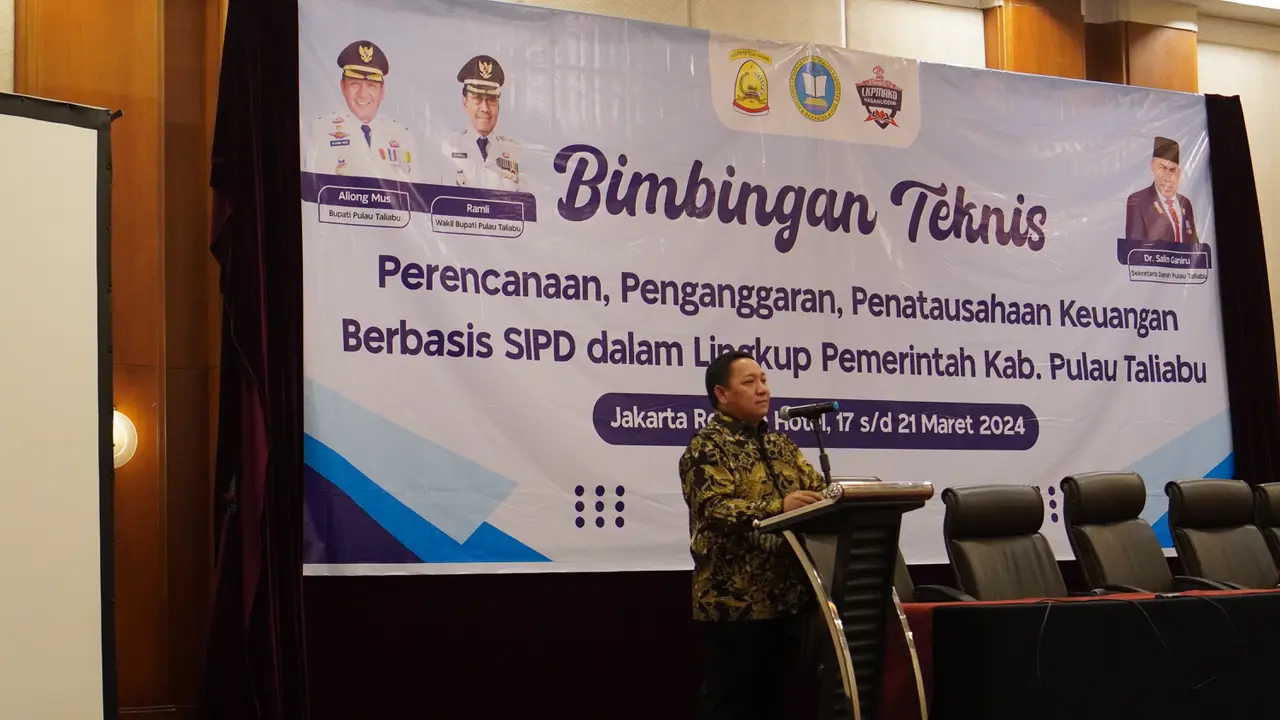 Bupati Taliabu.