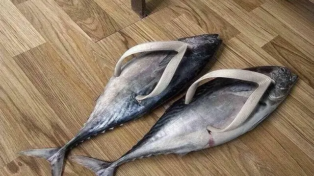 Terlalu Unik, 6 Model Sandal Ini Nyeleneh Banget