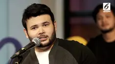 Upaya Ridho Rhoma dan bandnya Sonet 2 untuk menggaet generasi milenial mendengarkan dangdut.