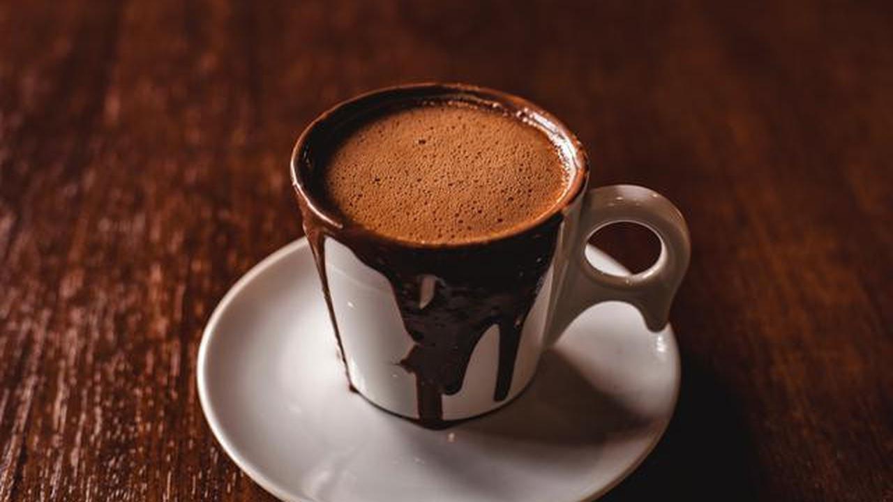 Ilustrasi minuman cokelat panas.