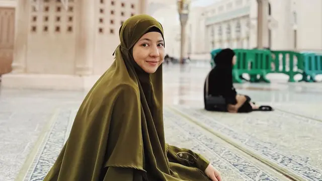 Natasha Rizky di Tanah Suci (Instagram/natasharizkynew)