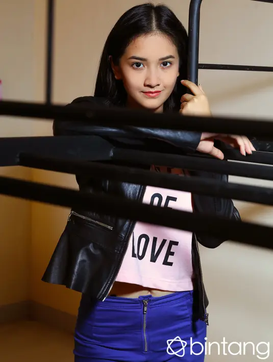 Nadya belum lama berkiprah di dunia entertainment, ia pun ingin fokus terhadap kariernya terlebih dahulu dan belum mengutamakan hubungan asmara. (Galih W. Satria/Bintang.com)