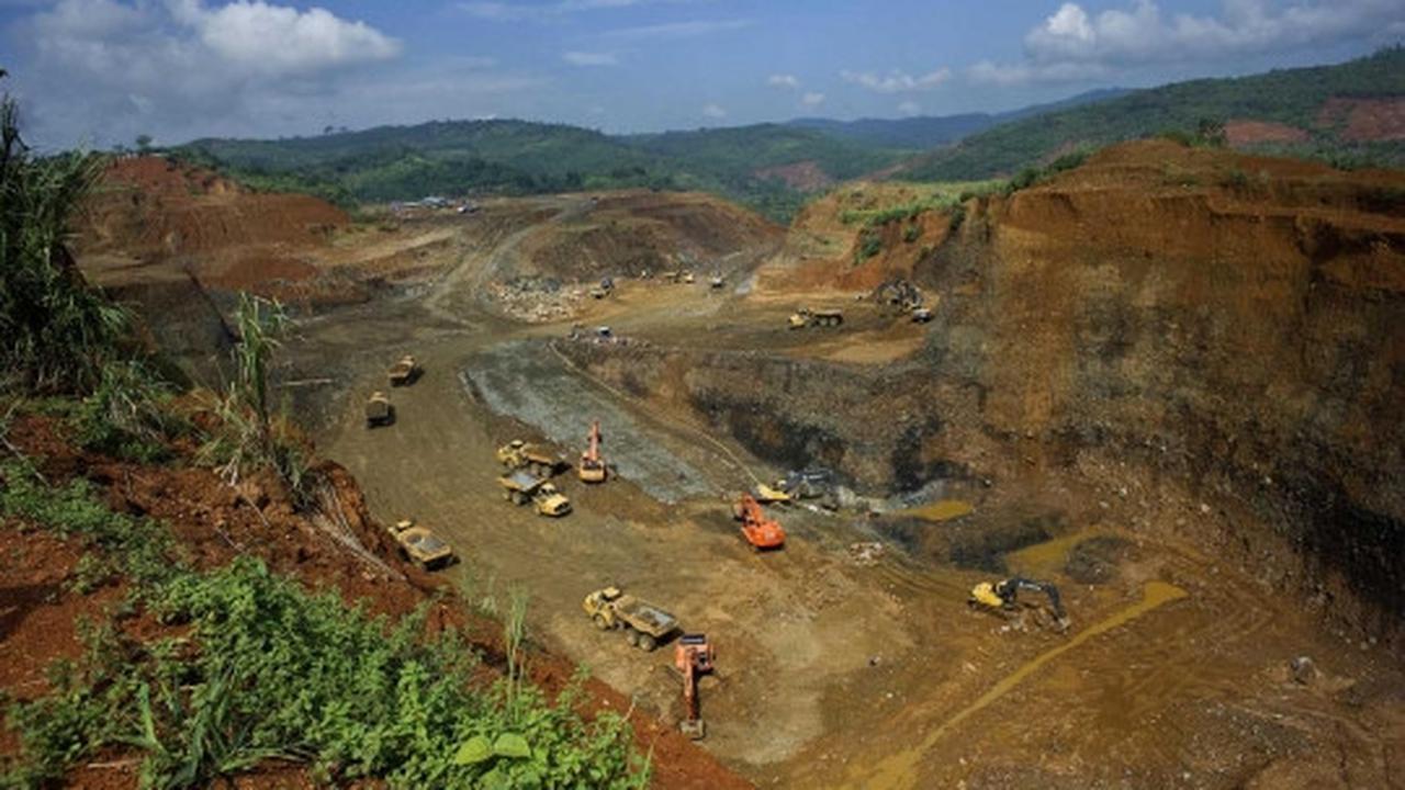 Menengok tambang batu giok terbesar di Myanmar