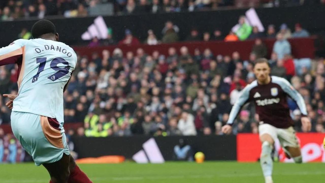 Hasil Liga Inggris: Aston Villa Tumbang di Kandang, Nottingham Forest Imbang Dramatis
