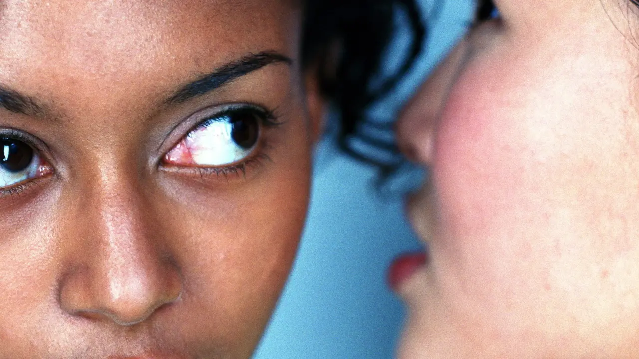 [Bintang] Penuh Kepalsuan, 3 Zodiak Ini Bisa 'Tusuk' Teman dari Belakang