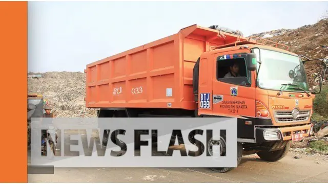 Truk Sampah Pemkot Jakarta Utara Hilang Saat Diparkir  