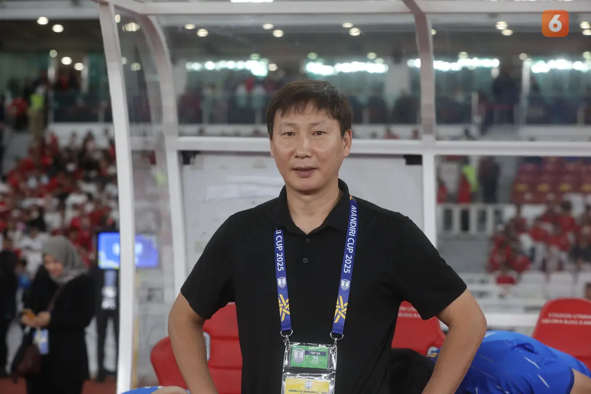 Pelatih Timnas Vietnam U-23, Kim Sang-sik