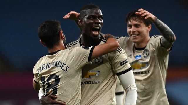 Manchester United Bungkam Aston Villa 3-0