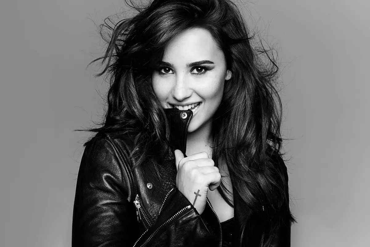 [Bintang] Demi Lovato
