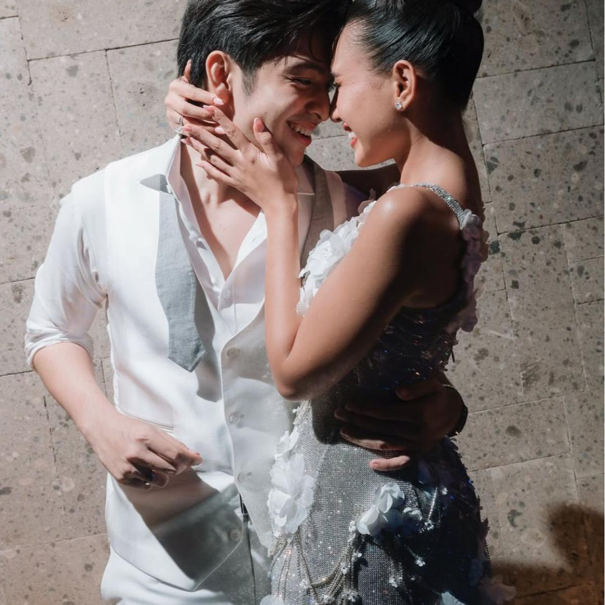 Potret Angga Yunanda dan Shenina Cinnamon, After Party Pernikahan Super Romantis di Bali!