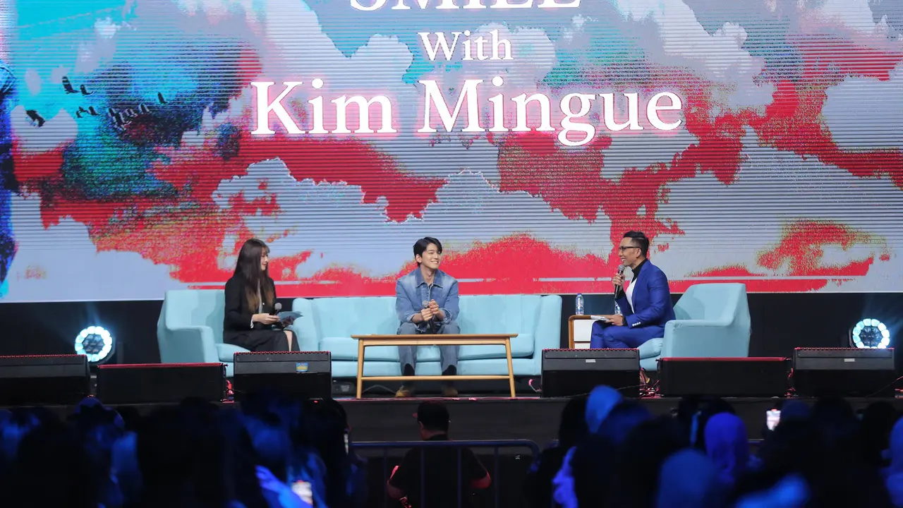 Keseruan fan meeting Kim Mingue