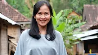11 Inspirasi Outfit Ibu-Ibu Kampung untuk Semua Kegiatan, Tampil Rapi dan Nyaman