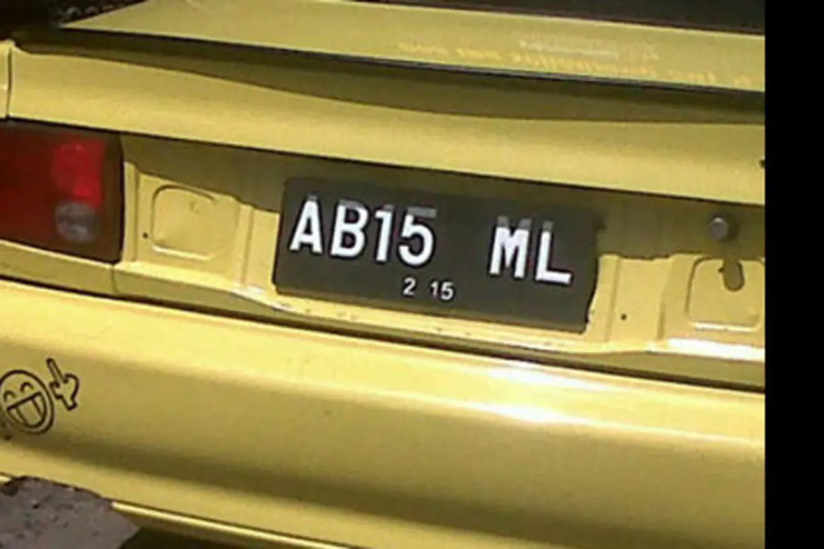 Plat Nomor AB15 ML (Istimewa)
