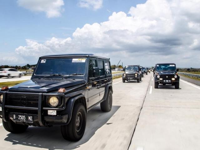 Begini Kalau Pecinta Jip Mewah Mercedes Benz Touring Ke Tempat Wisata Otomotif Liputan6 Com