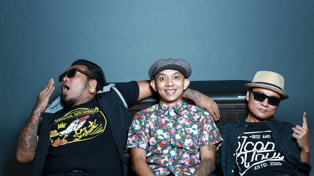 [Bintang] Endank Soekamti
