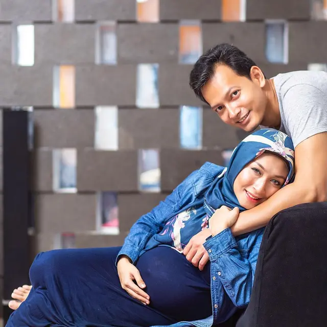 Fedi Nuril dan Vanny Widyasasti (Instagram/fedinuril)