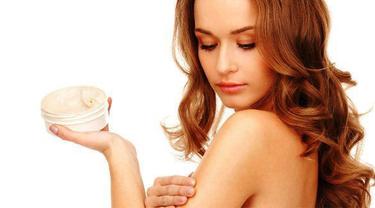 8 Cara Mudah Memudarkan Stretch Mark Dari Bahan Alami Di Rumah Beauty Fimela Com