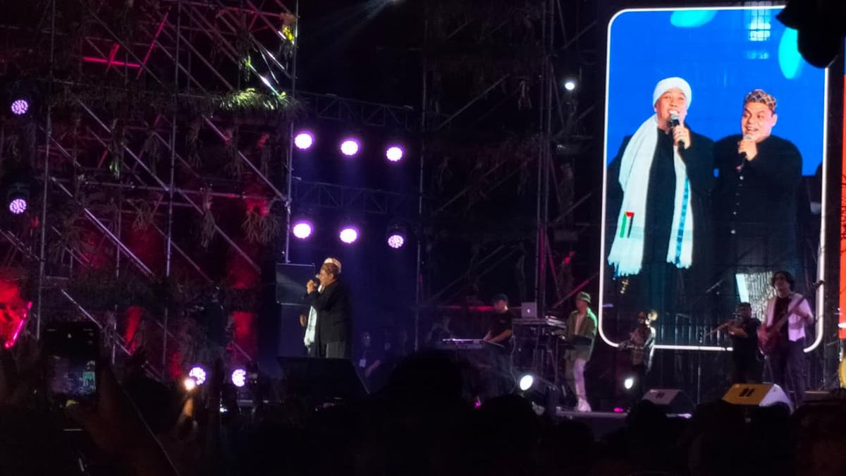 Hadad Alwi dan Opick Getarkan Synchronize Fest 2025, Lantunan Selawat dan Doa untuk Palestina Menggema