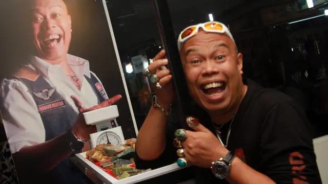 Artis-artis Ini Bisnis Batu Akik
