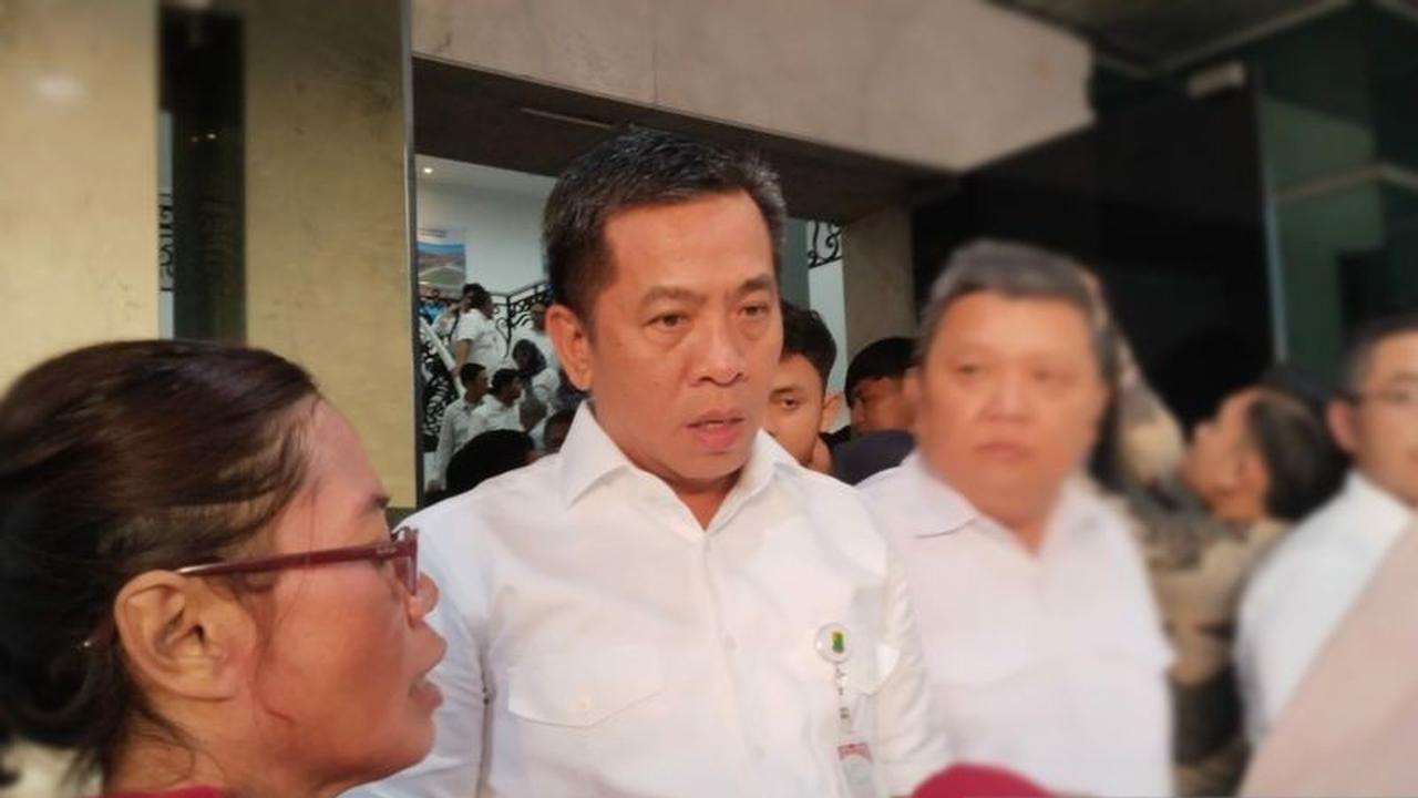 Bupati Karawang Tindaklanjuti Dugaan Penipuan Camat CT Senilai Rp1,2 Miliar
