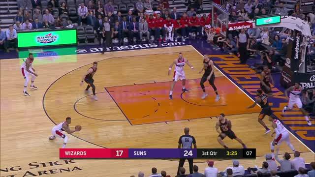 Bradley Beal scores 34 points as he leads the Wizards to a 109-99 victory over the Suns.
#NBA