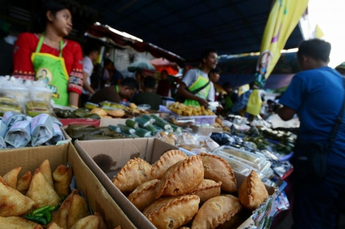 Berburu kuliner Ramadan di pasar takjil Benhil