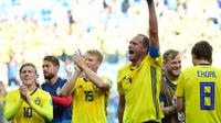 Kapten Swedia, Andreas Granqvist, menyebut kerja keras dan semangat tanpa menyerah jadi kunci mengalahkan Korea Selatan. (AFP/Martin Bernetti)