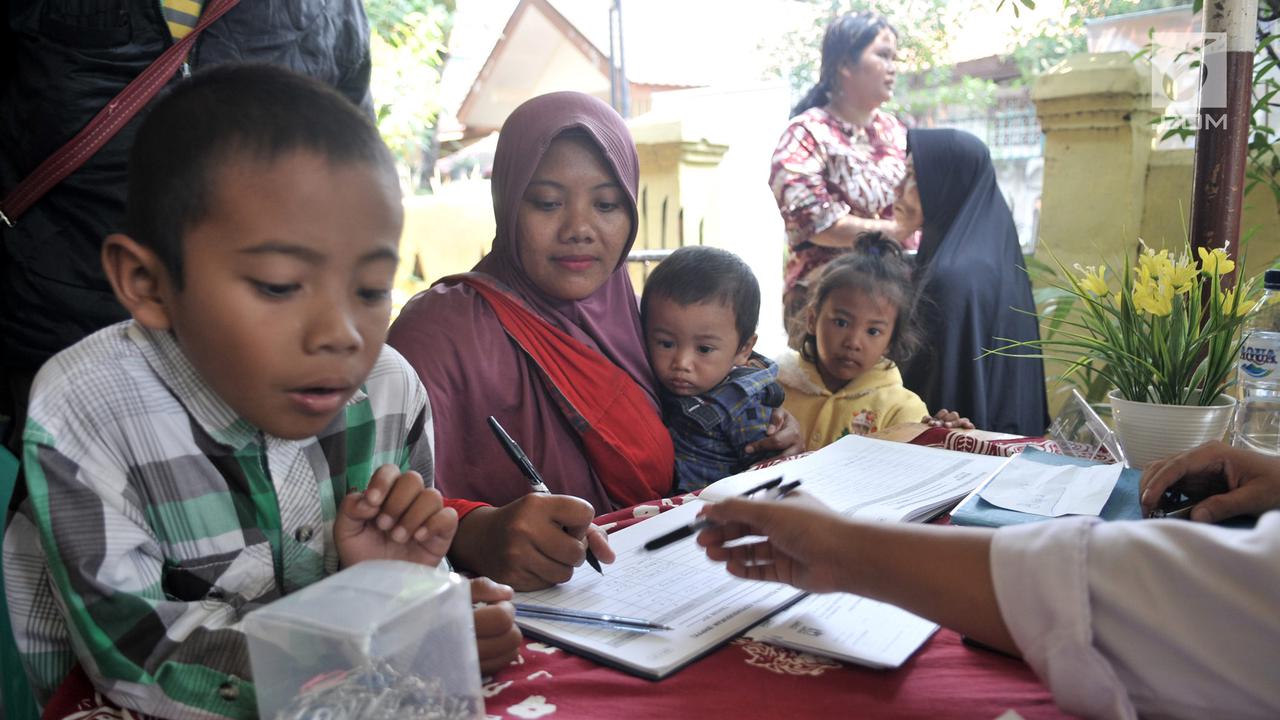 Antusiasme Warga Kramat Ikuti Bina Kependudukan