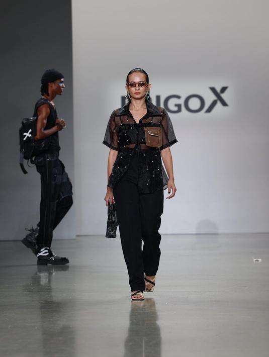 <p>Enzy Storia di runaway Runaway New York Fashion Week. (Foto: Instagram/ erigostore)</p>