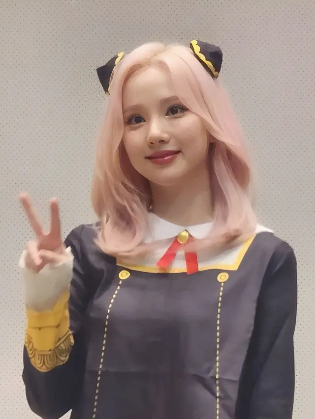 Eunha Viviz (Pinterest/arthuren_n)