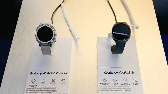 Samsung Galaxy Watch 8 Series saat acara The First Galaxy AI Live Creation - Galaxy Z Fold7 I Z Flip7 Launch di Jakarta