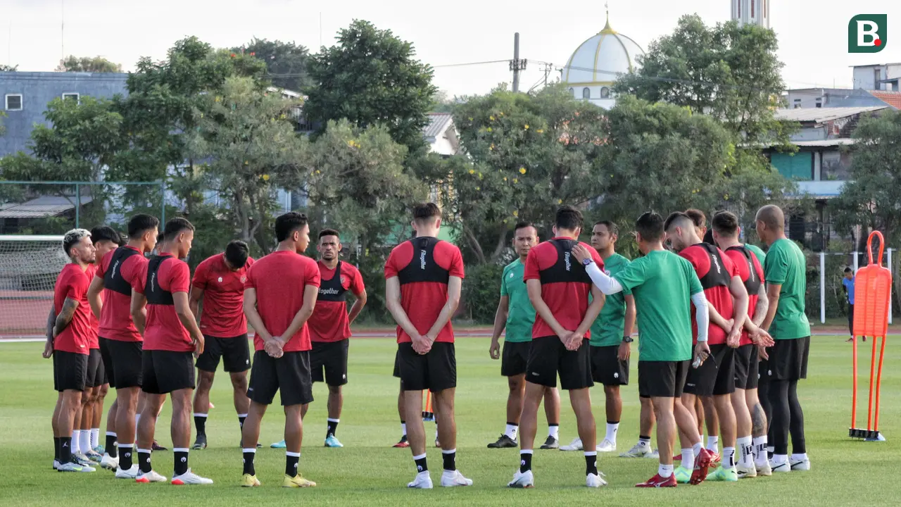 Foto: Skuad Timnas Indonesia Semakin Lengkap pada Hari Kedua Latihan, Marc Klok hingga Lilipaly Merapat ke Surabaya