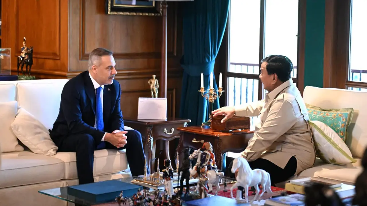 Prabowo Subianto menerima kunjungan Menteri Luar Negeri Republik Turki