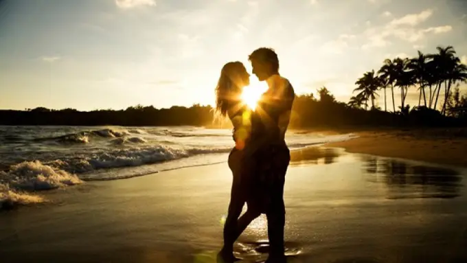 [Bintang] 15 Hal yang Tidak Kamu Sadari Saat Jatuh Cinta