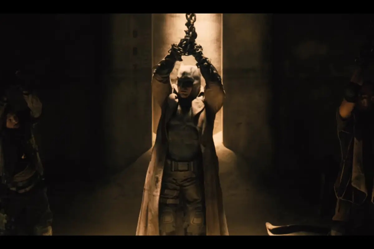 Batman Ditawan Superman di Video Eksklusif Dawn of Justice