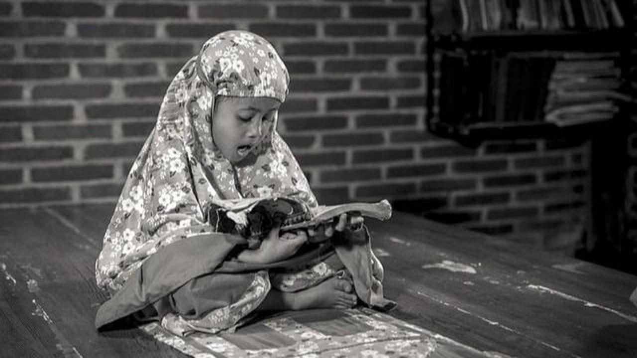 Kombinasi nama bayi perempuan awalan B islami beserta artinya.