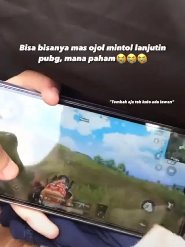 Viral, Driver Ojol Minta Tolong Penumpang Lanjutkan Main Gim Saat Dalam Perjalanan
