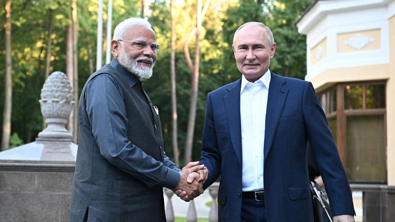 FOTO: Potret Kemesraan Vladimir Putin dan PM India yang Bikin Amerika Serikat 'Ketar-ketir