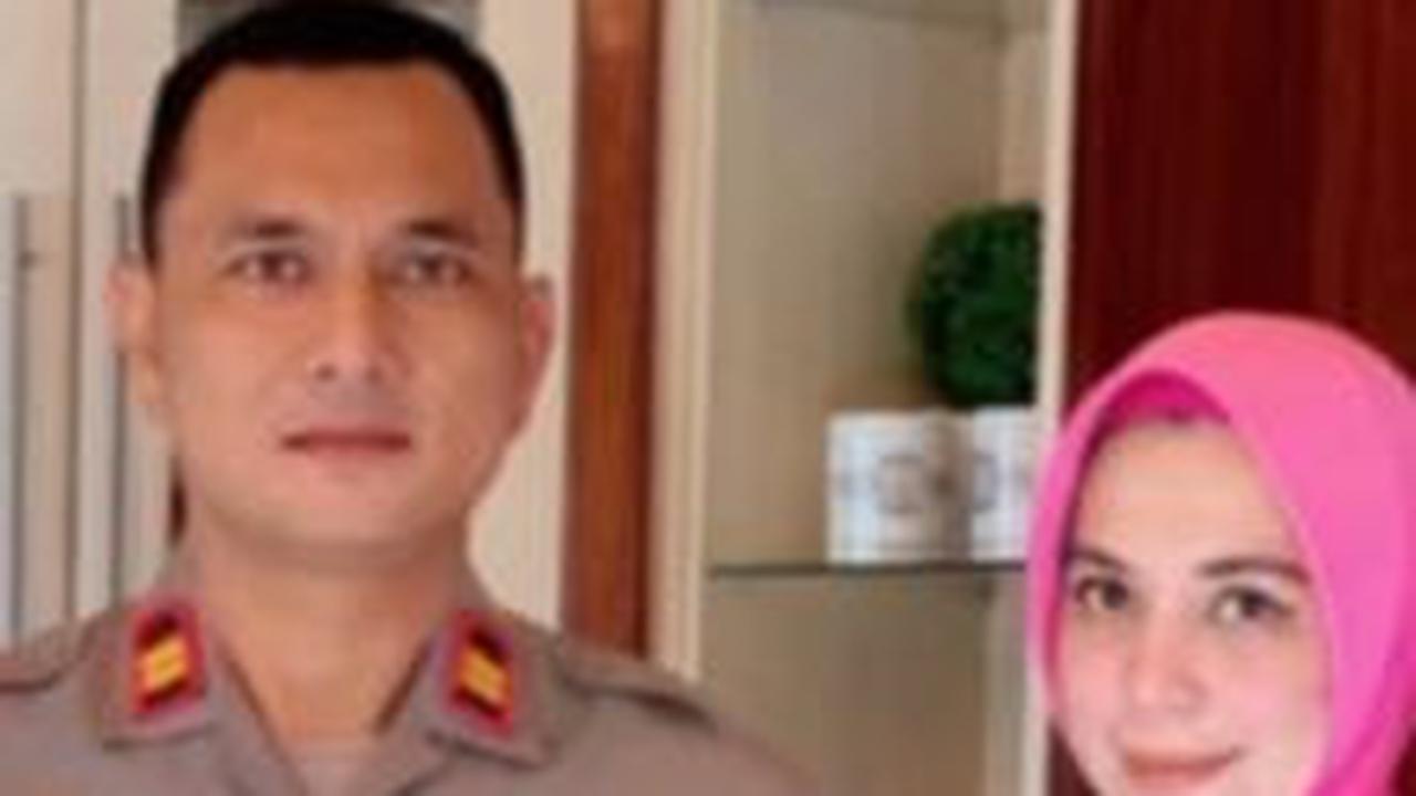 Kisah Asmara Iptu Boy Nunggu Cinta Sang Istri Sejak SMA kini Bersama, Paras Ibu Bhayangkari Bikin Salfok