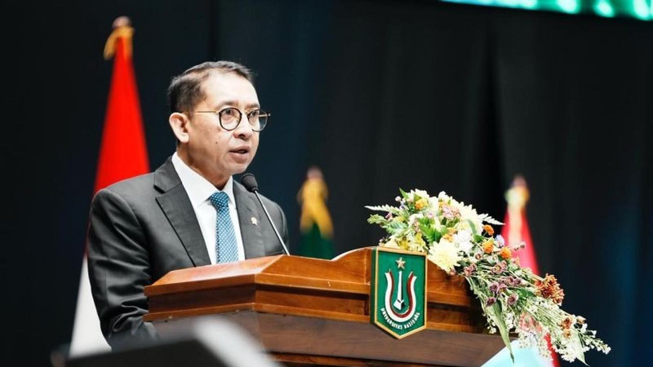 Menteri Kebudayaan Fadli Zon Dorong Pemuda Lestarikan Identitas Budaya Nasional untuk Bangsa Berdaulat