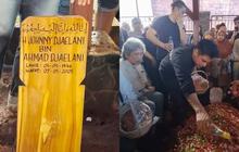 Baim Wong Hadiri Pemakaman Ayahnya yang Ada Disamping Istrinya