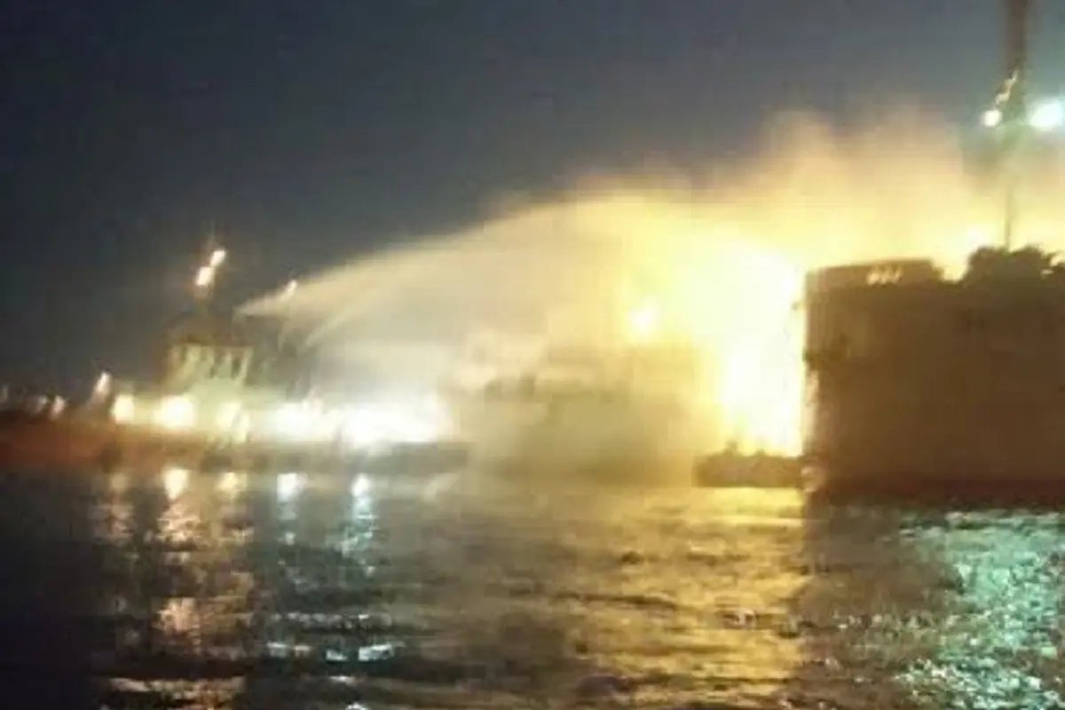 Kebakaran kapal Tanjung Priok