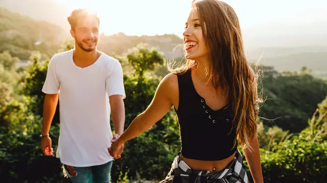 5 Alasan Kenapa Sahabat Bisa Jadi Pasangan Terbaik yang Selama Ini Kamu Cari