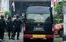 Densus 88 Antiteror Tangkap Dua Terduga Teroris di Jakarta Barat
